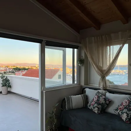 Lusy Apartment Tribalj