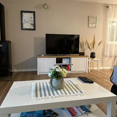 Lusy Tribunj (Sibenik-Knin)