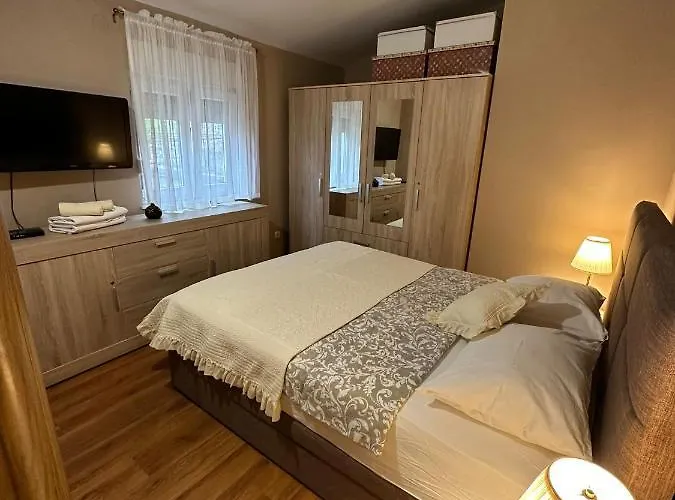 Lusy Appartement Tribalj